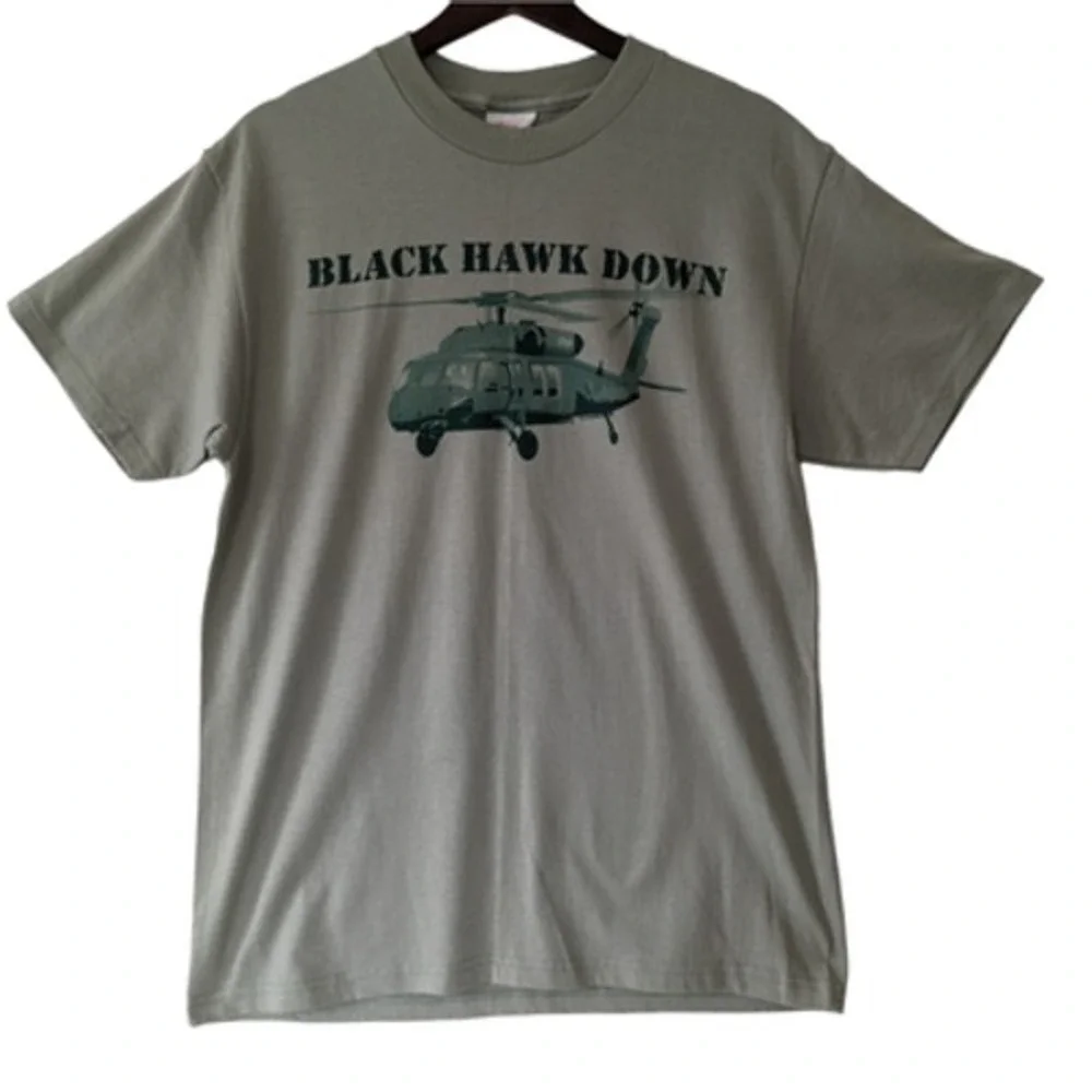 Black Hawk Down The Legend Continues Graphic T-Shirt Size M Green Military‎